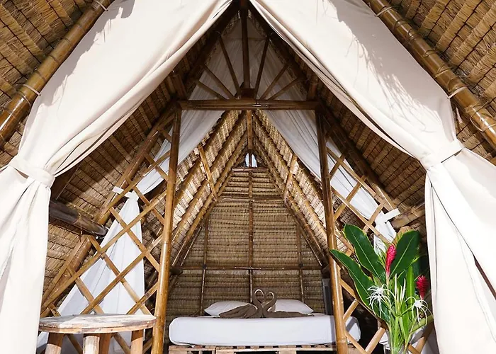 Sungai Huts