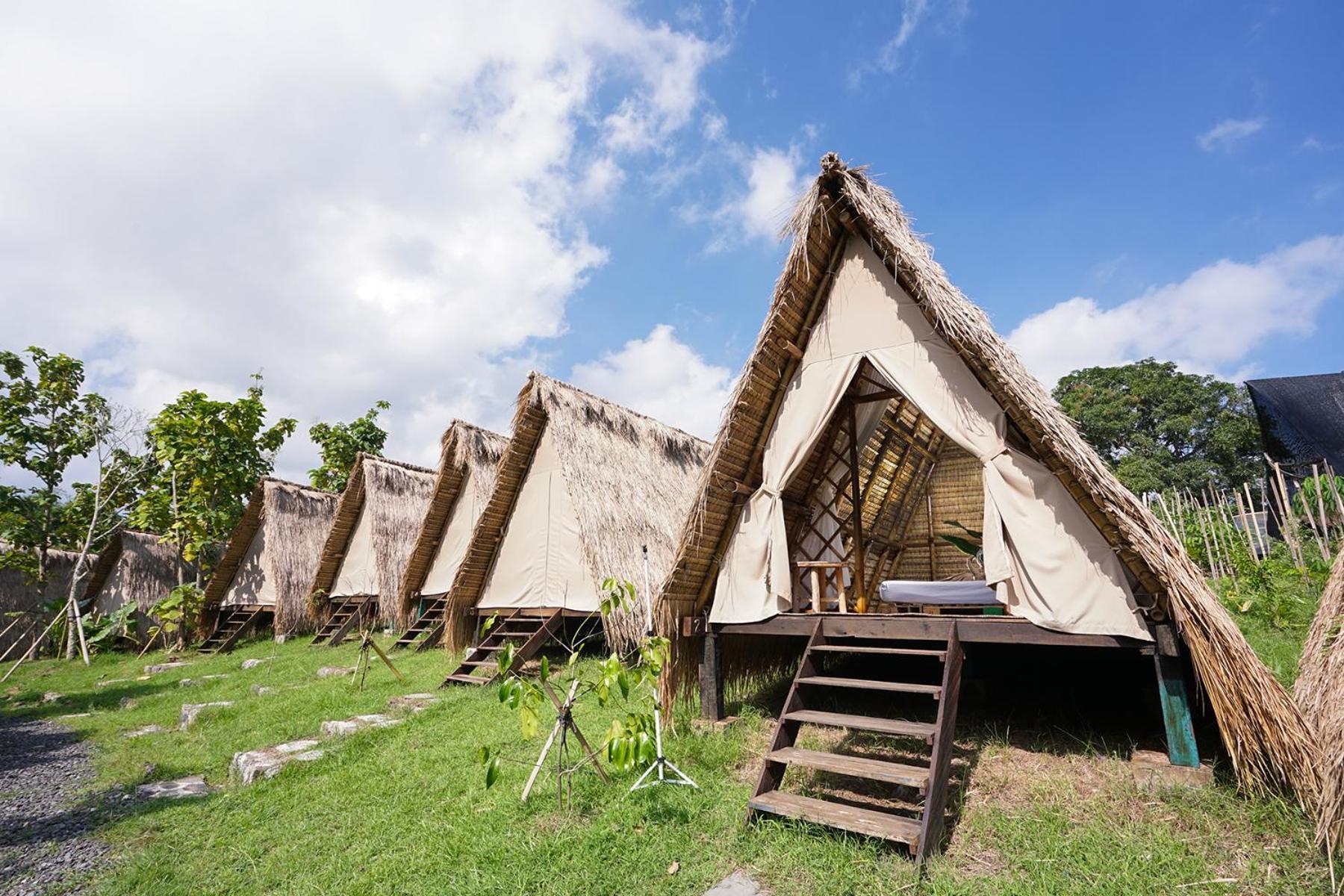 Sungai Huts Luxuszelt Selemadeg